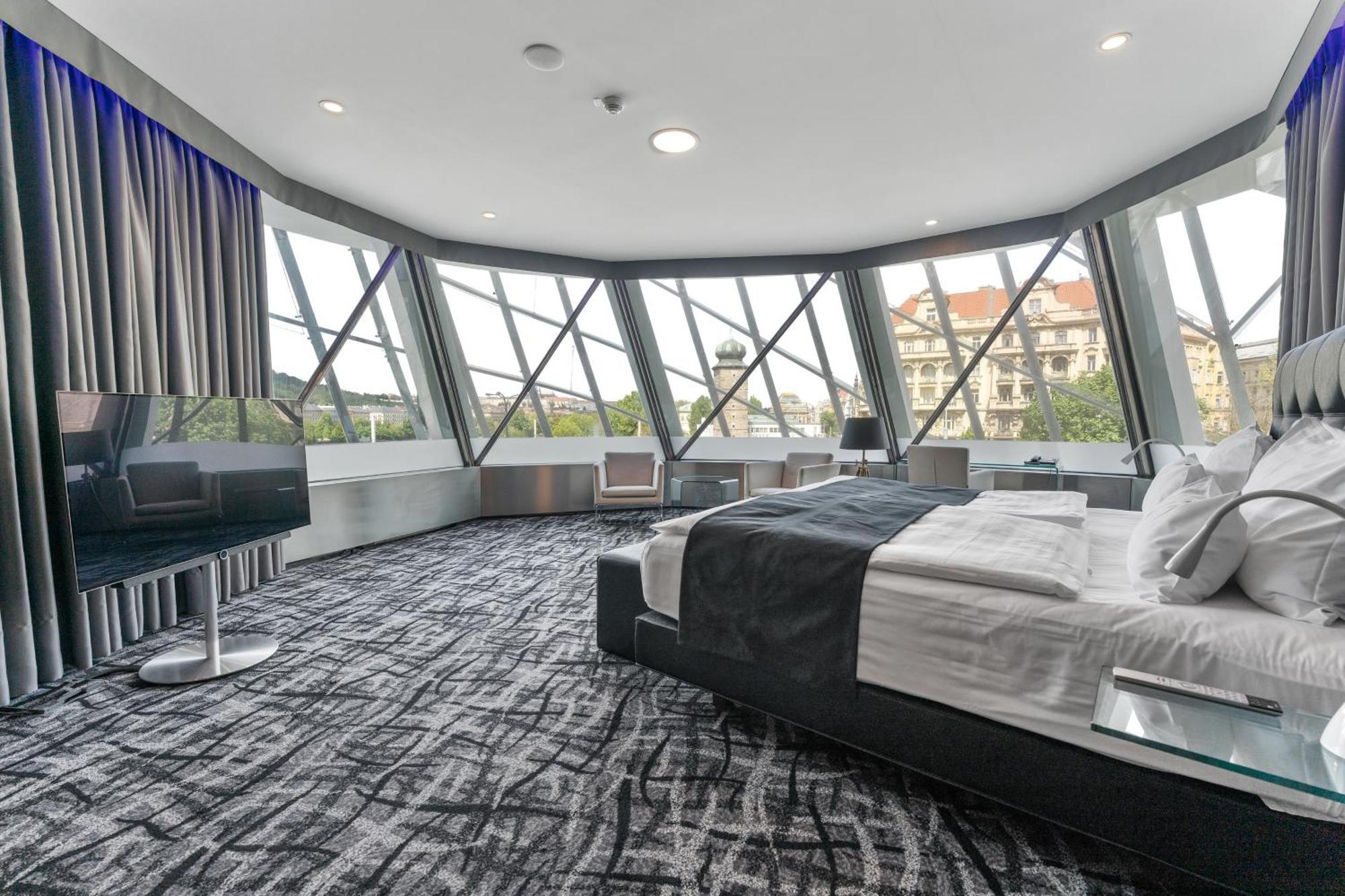Dancing House - Tancici Dum Prag